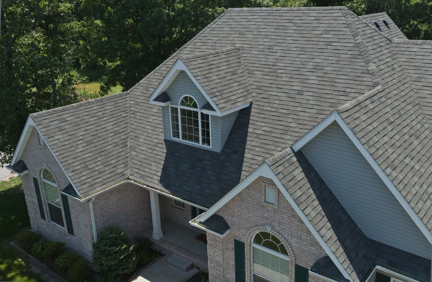 How to Repair Roof Shingles